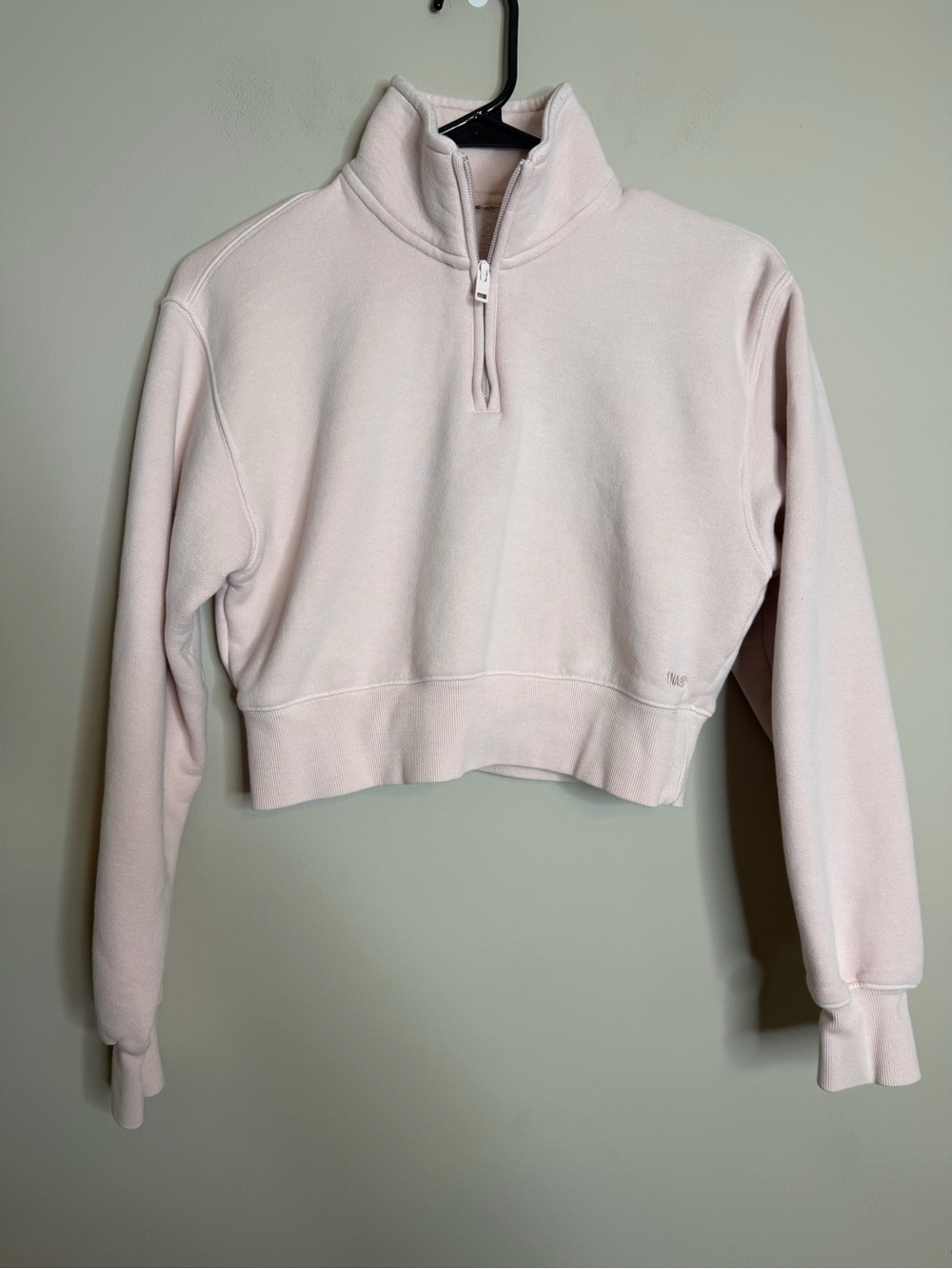 Aritzia TNA Blush Pink Half Zip Crop Pullover Women’s XS
